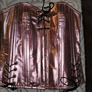NEW 2X PINK METALIC BABYLON LEATHER CORSET 32"